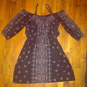 Off the shoulder dress, quarter sleeve